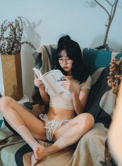 淫童电影