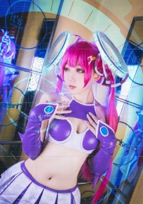 勇敢无双龙秀晶